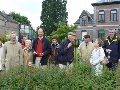 On a sorti les manteaux de pluie, mais la bonne humeur reste de rigueur.